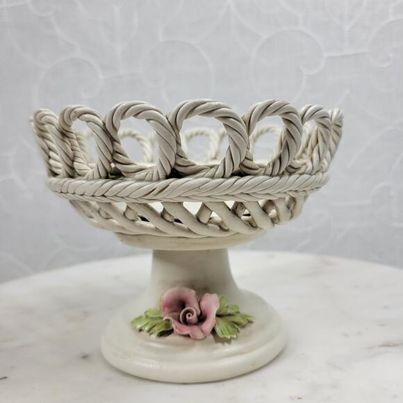 Vintage Capodimonte Pedestal Bowl 4.25" Pink Flower Woven Porcelain Basket - Picture 1 of 16
